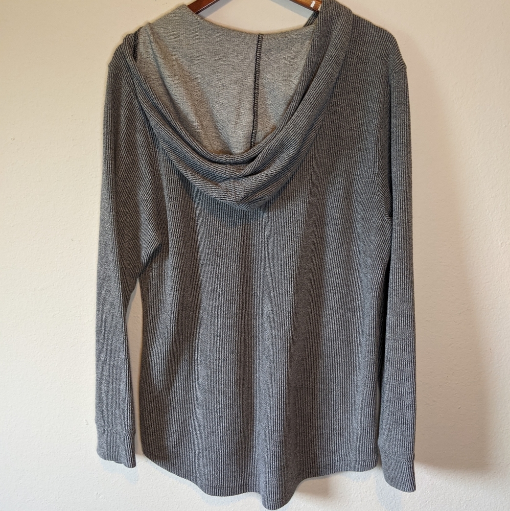 Outpost Gray Ribbed Drawstring Hoodie - Picture 5 of 5